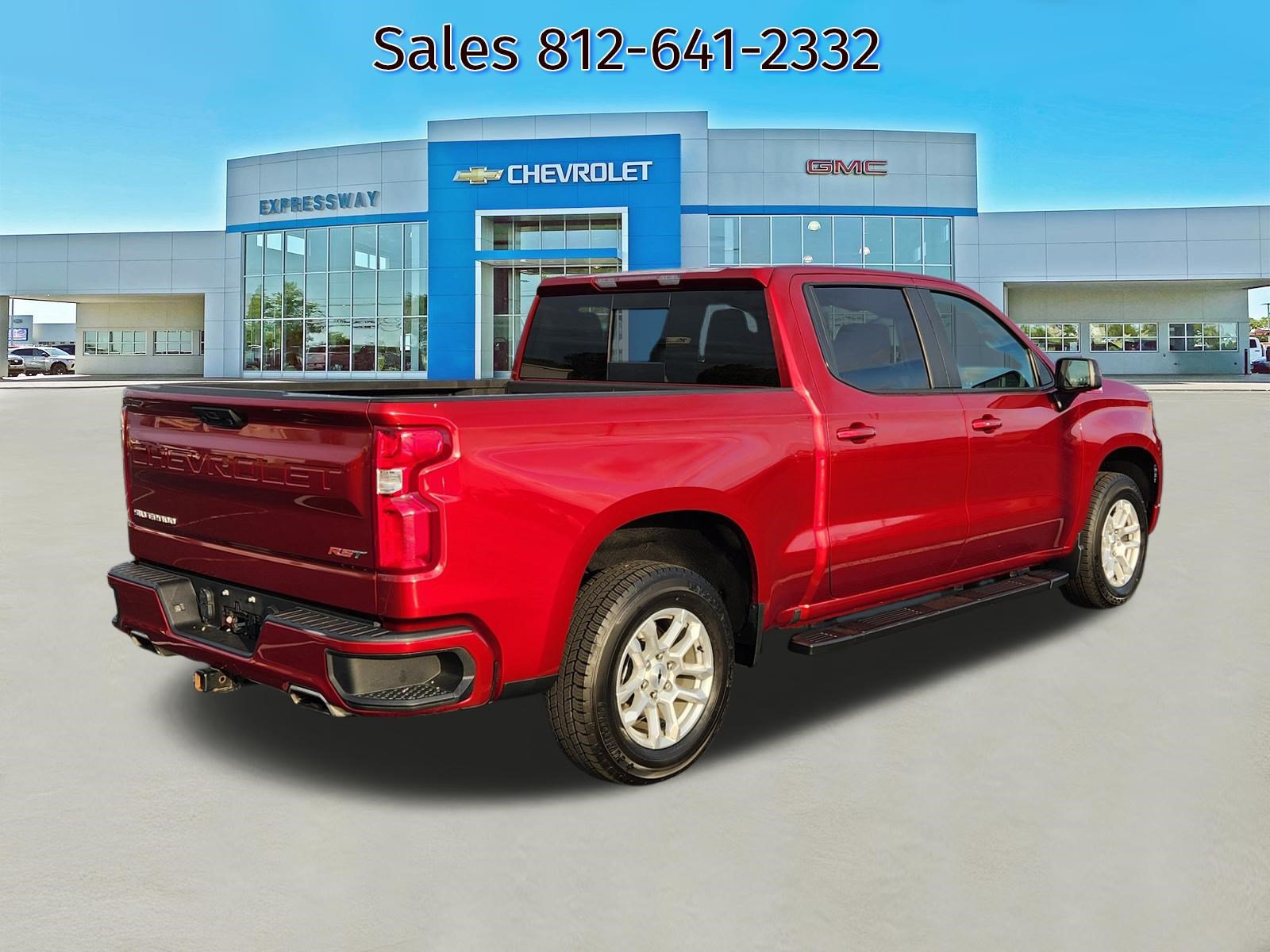 Used 2024 Chevrolet Silverado 1500 RST AWD/4WD image 7
