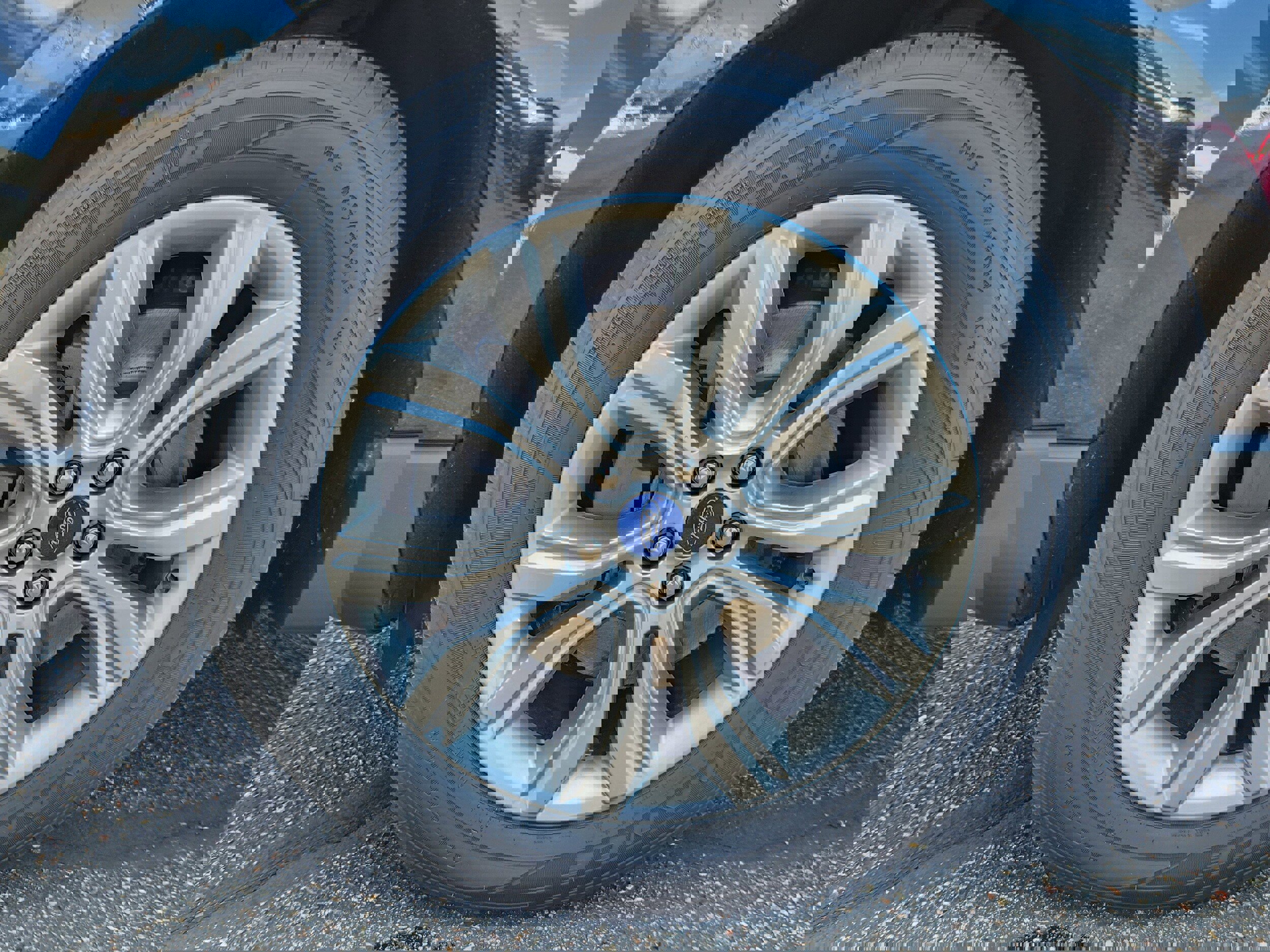 Used 2022 Ford Edge Titanium image 16