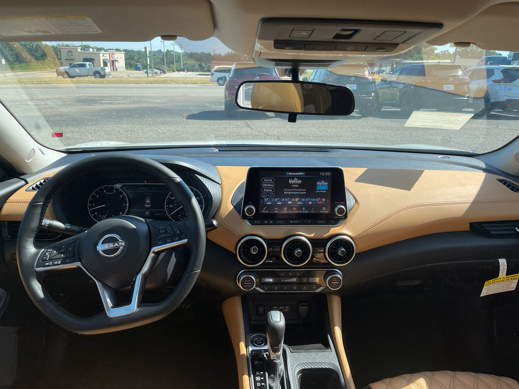 New 2025 Nissan Sentra SV w/ SV Premium Package image 12