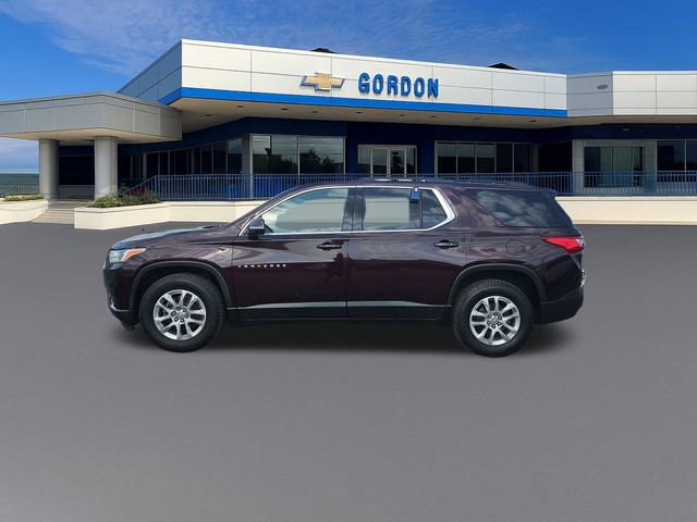 Used 2021 Chevrolet Traverse LT FWD image 2