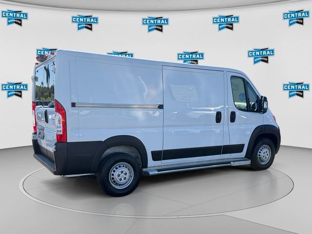 Used 2025 RAM ProMaster 2500 w/ U-Haul Equipment Group FWD image 5