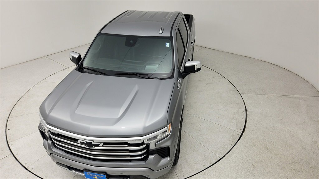 Certified 2023 Chevrolet Silverado 1500 High Country w/ Technology Package image 15