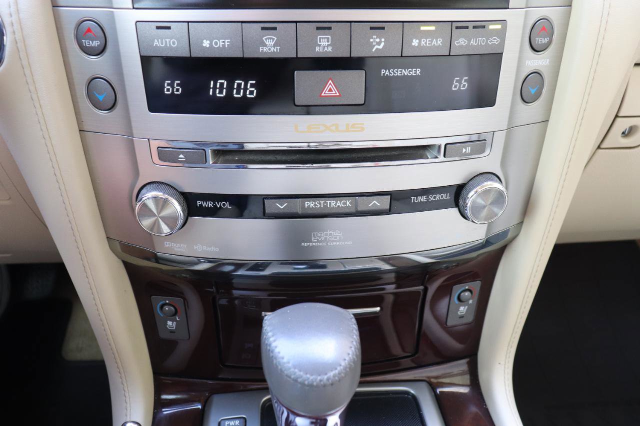 Used 2014 Lexus LX 570 4WD image 69