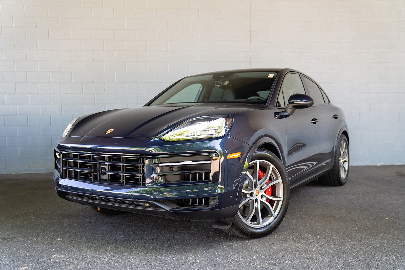 Used 2026 Porsche Cayenne S AWD/4WD image 1