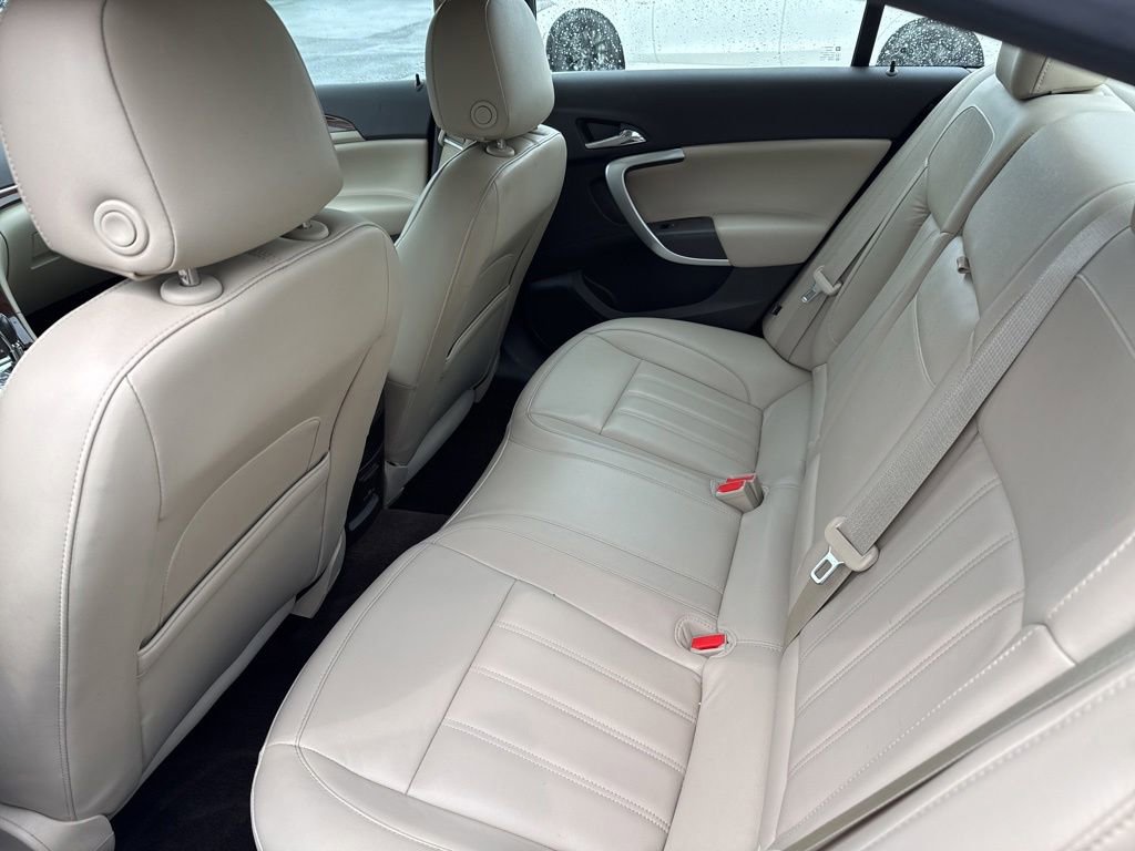 Used 2016 Buick Regal Premium FWD image 23