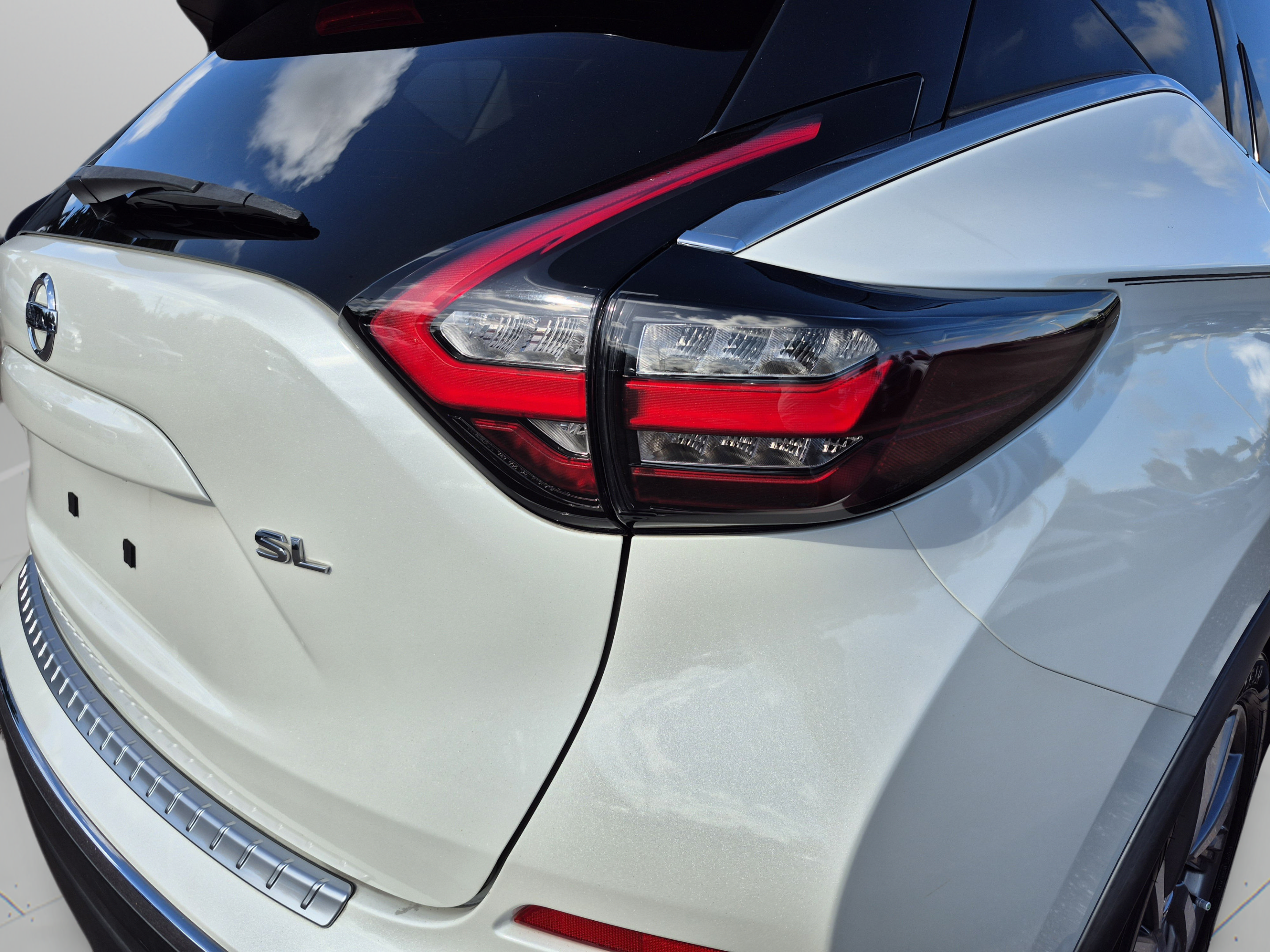 Certified 2019 Nissan Murano SL FWD image 36