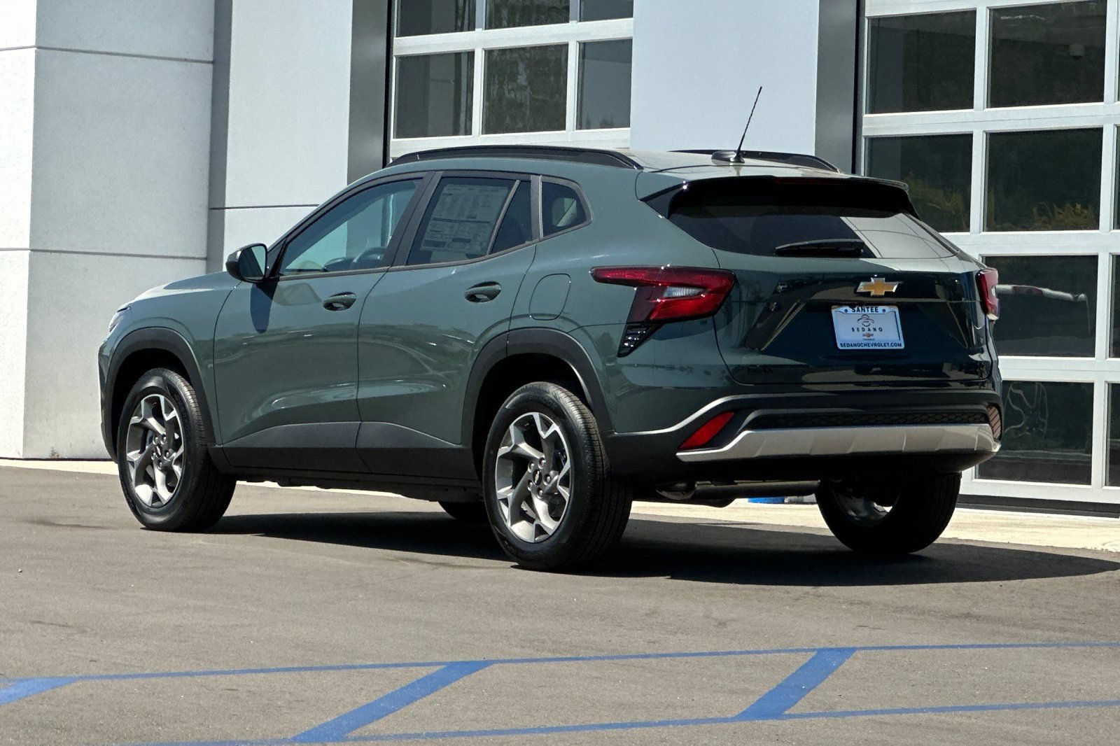 New 2026 Chevrolet Trax LT FWD image 6