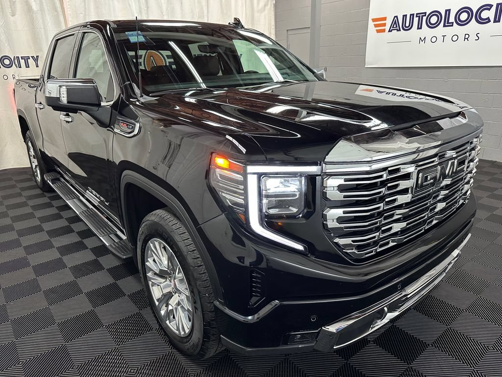 Used 2026 GMC Sierra 1500 Denali w/ Technology Package AWD/4WD image 2