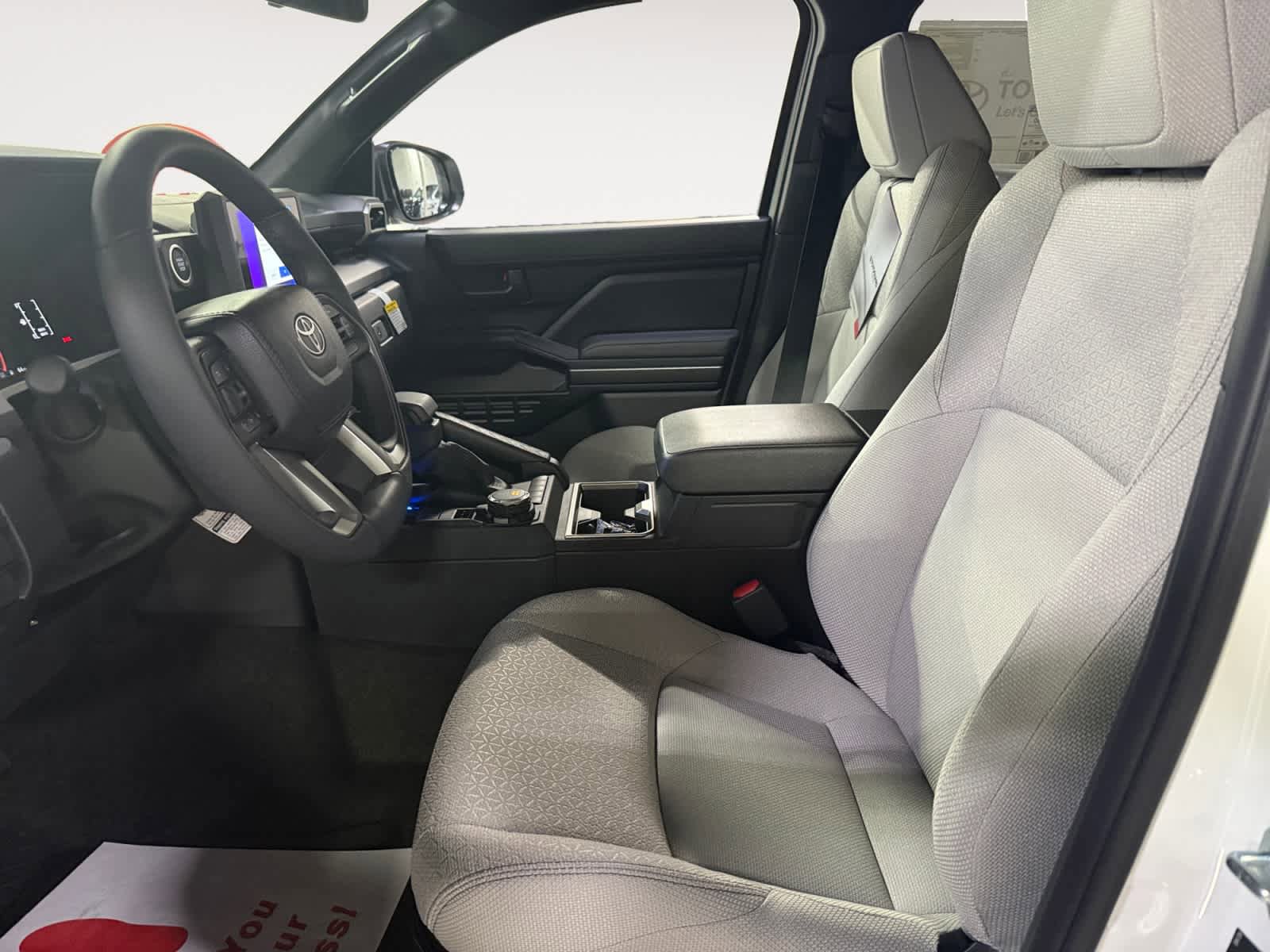 New 2026 Toyota 4Runner SR5 AWD/4WD image 11