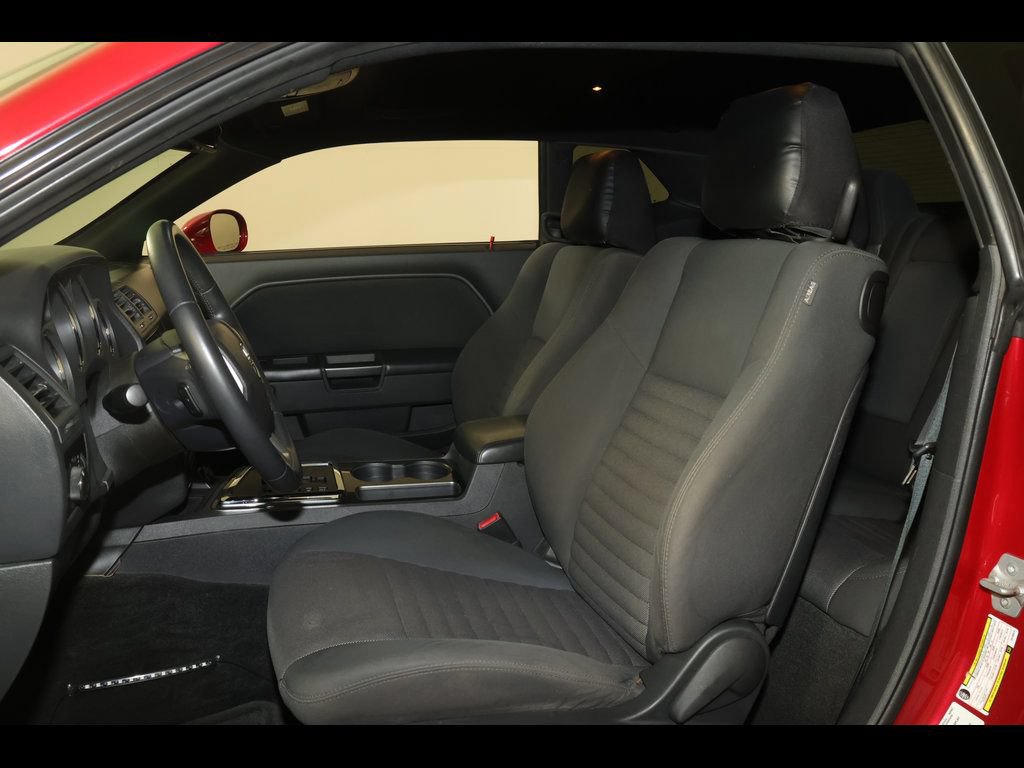 Used 2012 Dodge Challenger SXT w/ Sound Group RWD image 2