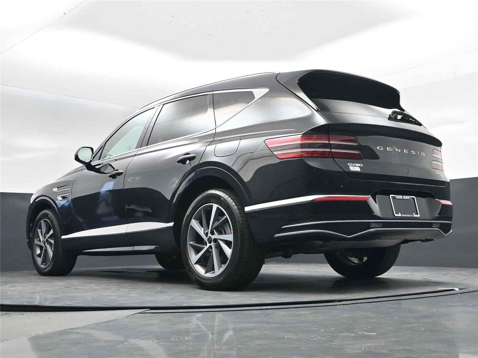 Used 2025 Genesis GV80 2.5T Select image 14