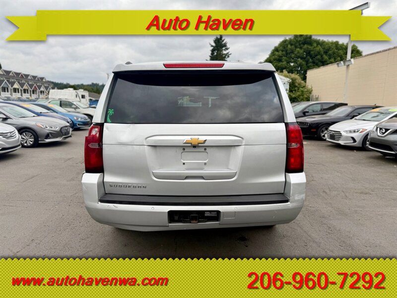 Used 2017 Chevrolet Suburban LT image 6