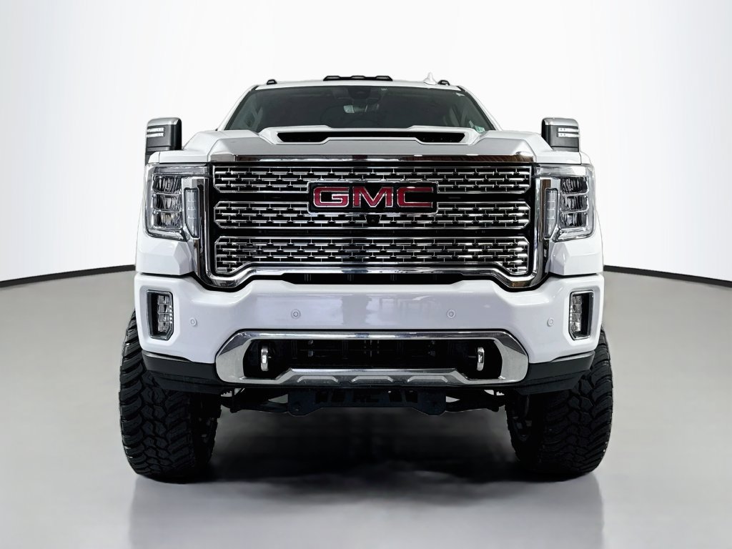 Used 2023 GMC Sierra 3500 Denali w/ Denali Ultimate Package AWD/4WD image 4