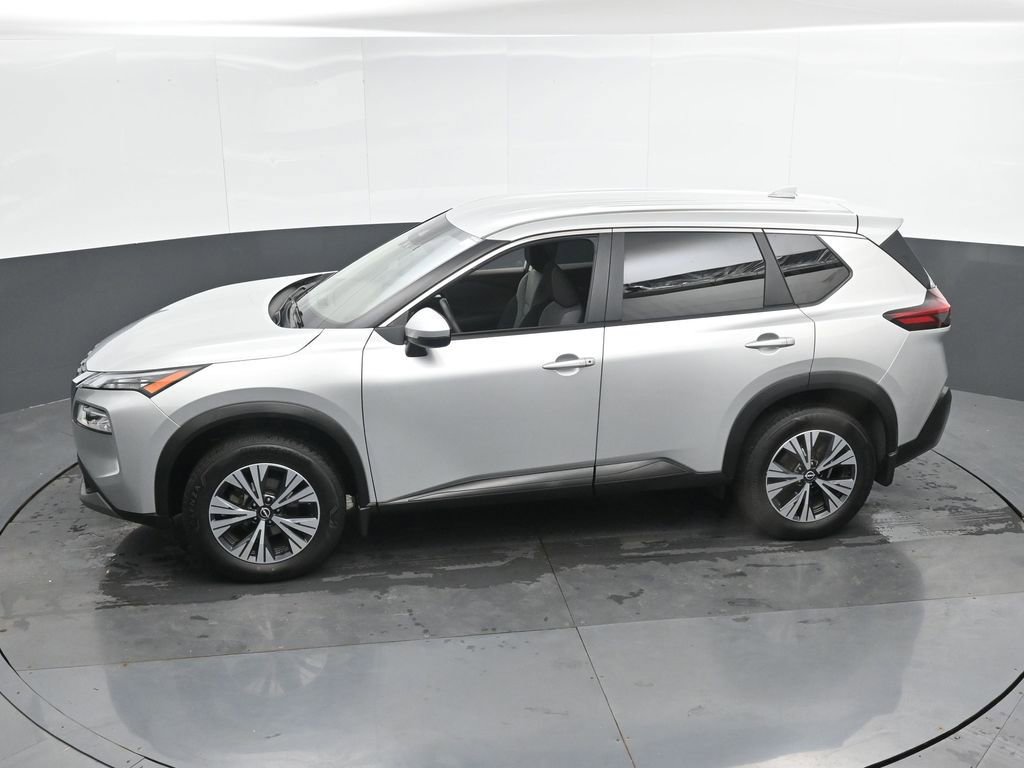 Used 2023 Nissan Rogue SV image 42