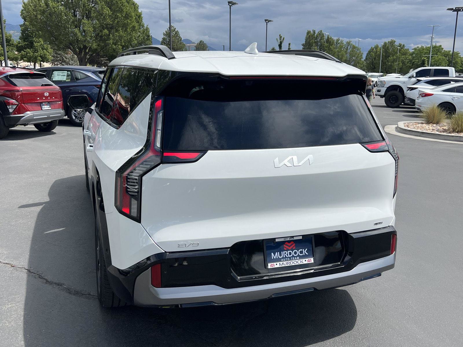 Used 2024 Kia EV9 GT-Line AWD/4WD image 9