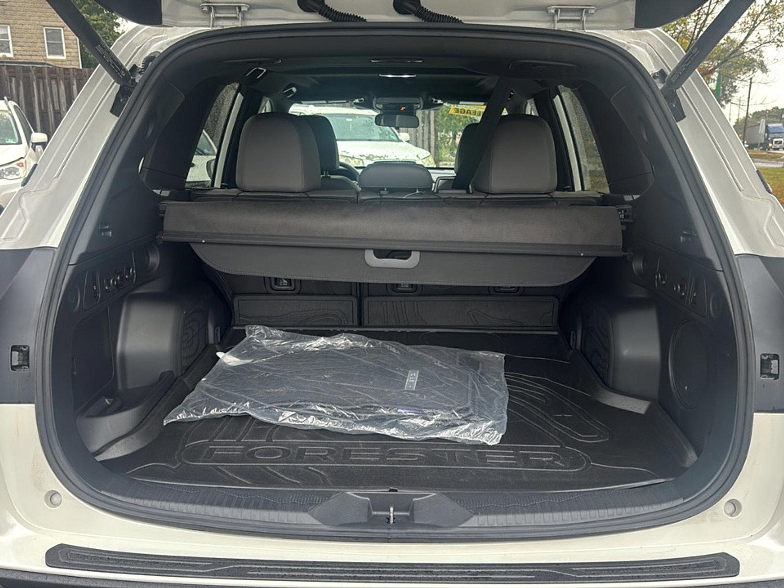 Certified 2025 Subaru Forester Limited w/ Protection Package (1PH) image 19