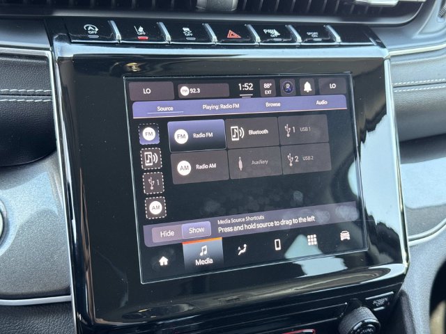 Used 2023 Jeep Grand Cherokee L Laredo AWD/4WD image 18