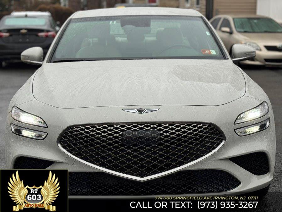 Used 2025 Genesis G70 2.5T AWD/4WD image 2
