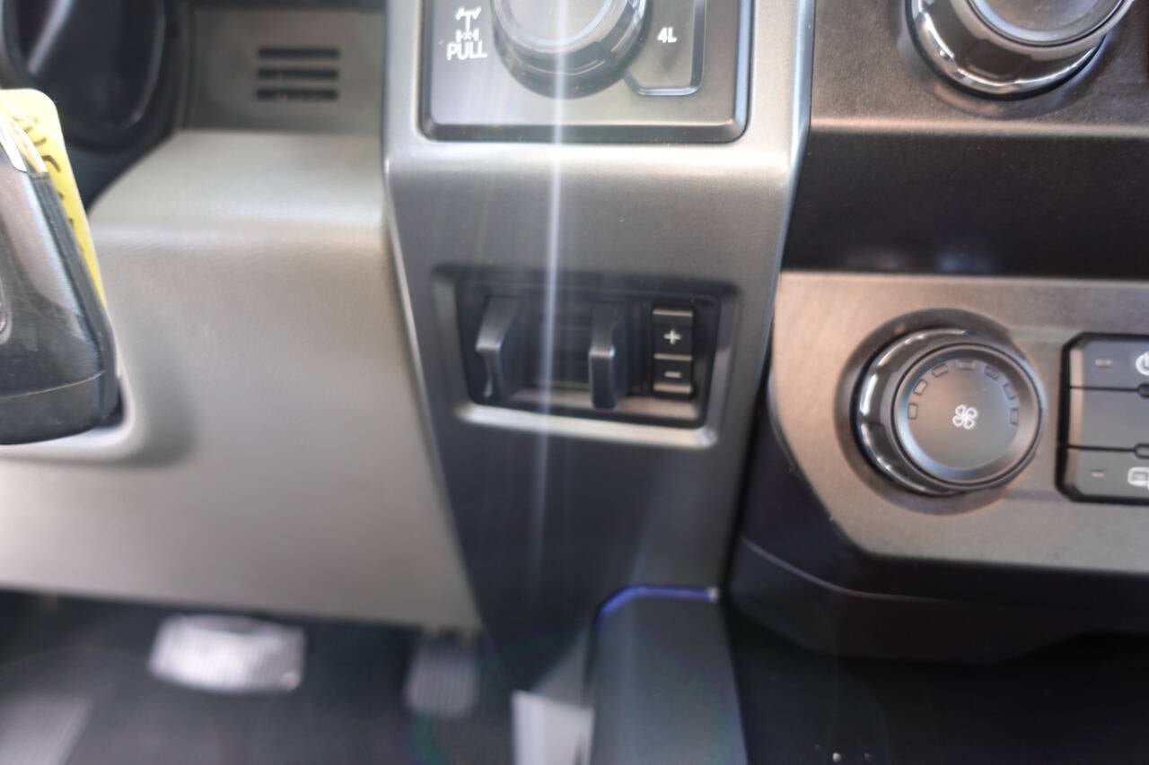 Used 2022 Ford F250 XLT image 44