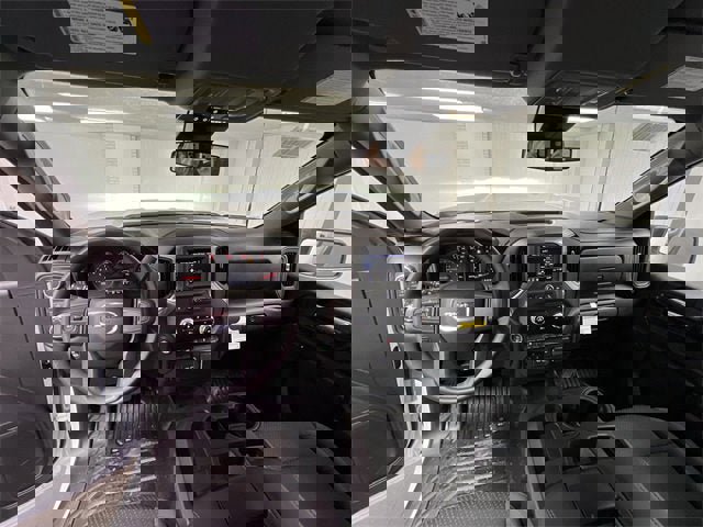 New 2025 GMC Sierra 3500 Pro image 19