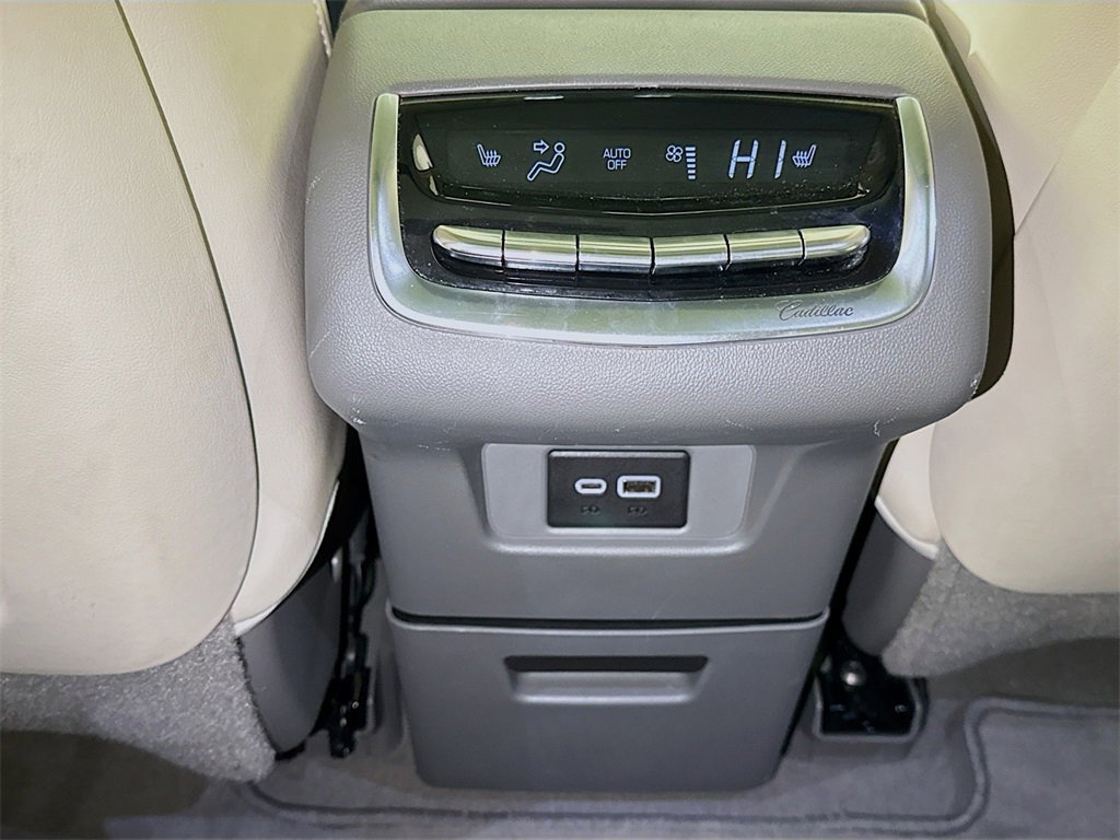 Certified 2024 Cadillac XT6 Premium Luxury image 25