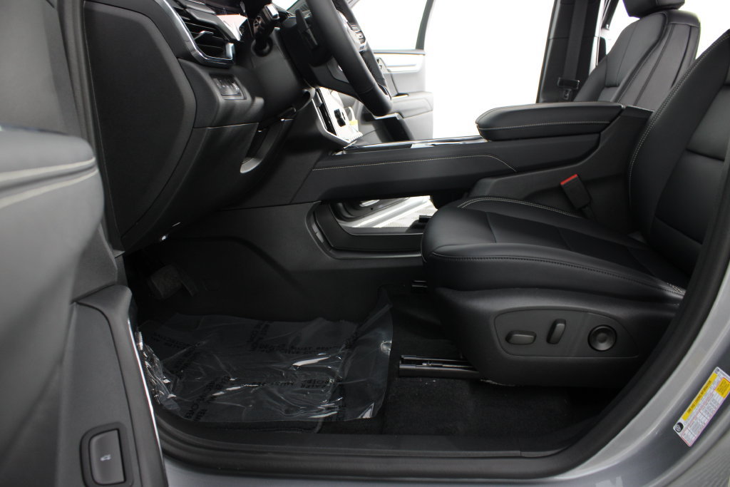 New 2027 GMC Acadia Elevation w/ Elevation Premium Package AWD/4WD image 18