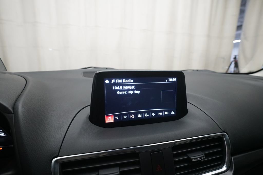 Used 2018 MAZDA MAZDA3 Grand Touring w/ Premium Equipment Package image 5