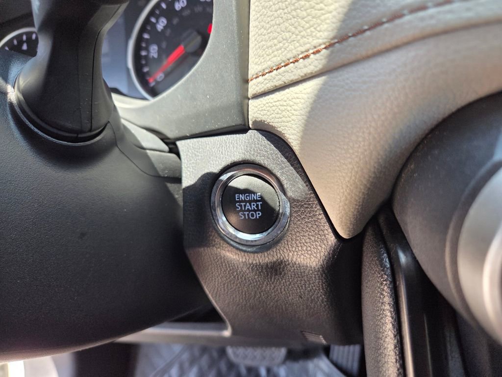 Used 2021 Toyota RAV4 XLE FWD image 27