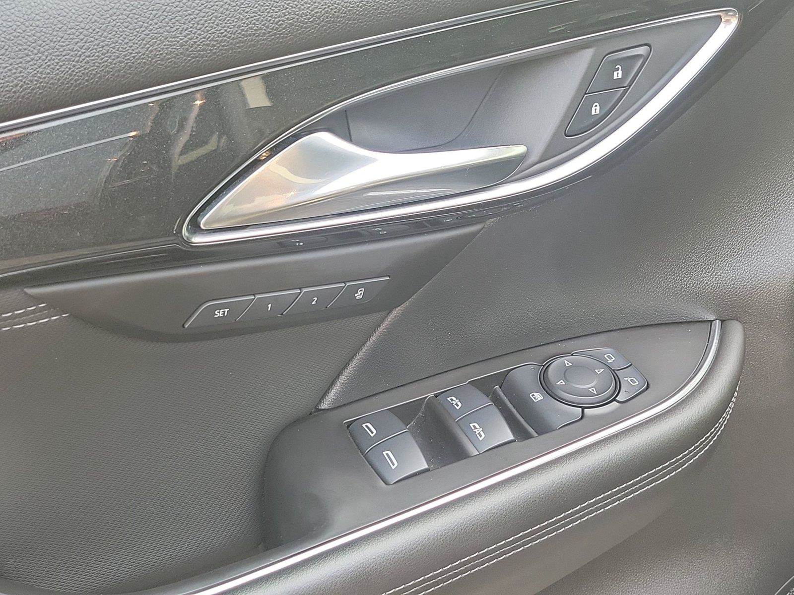 Used 2024 Buick Envision Preferred AWD/4WD image 18