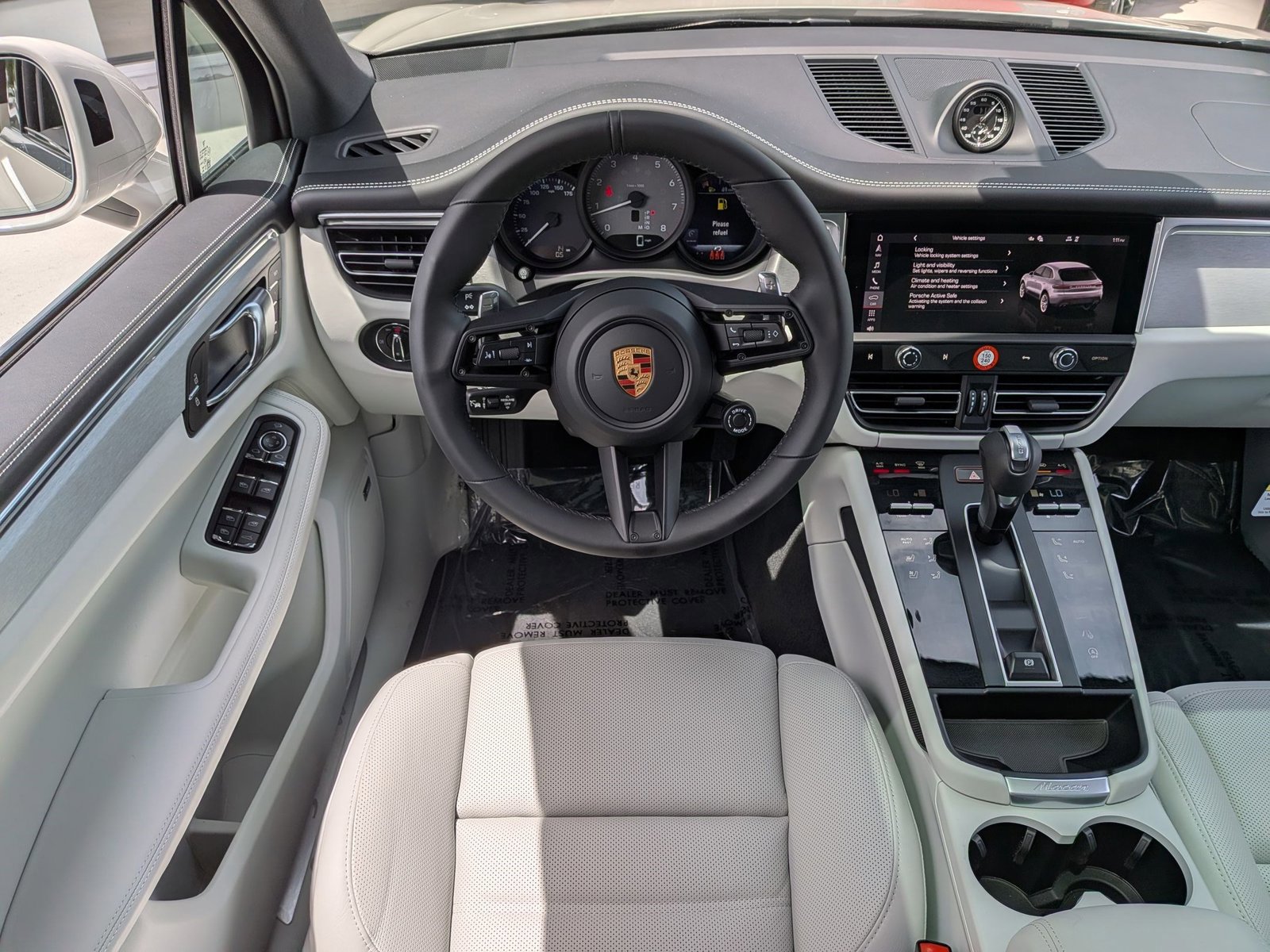 New 2026 Porsche Macan S image 16