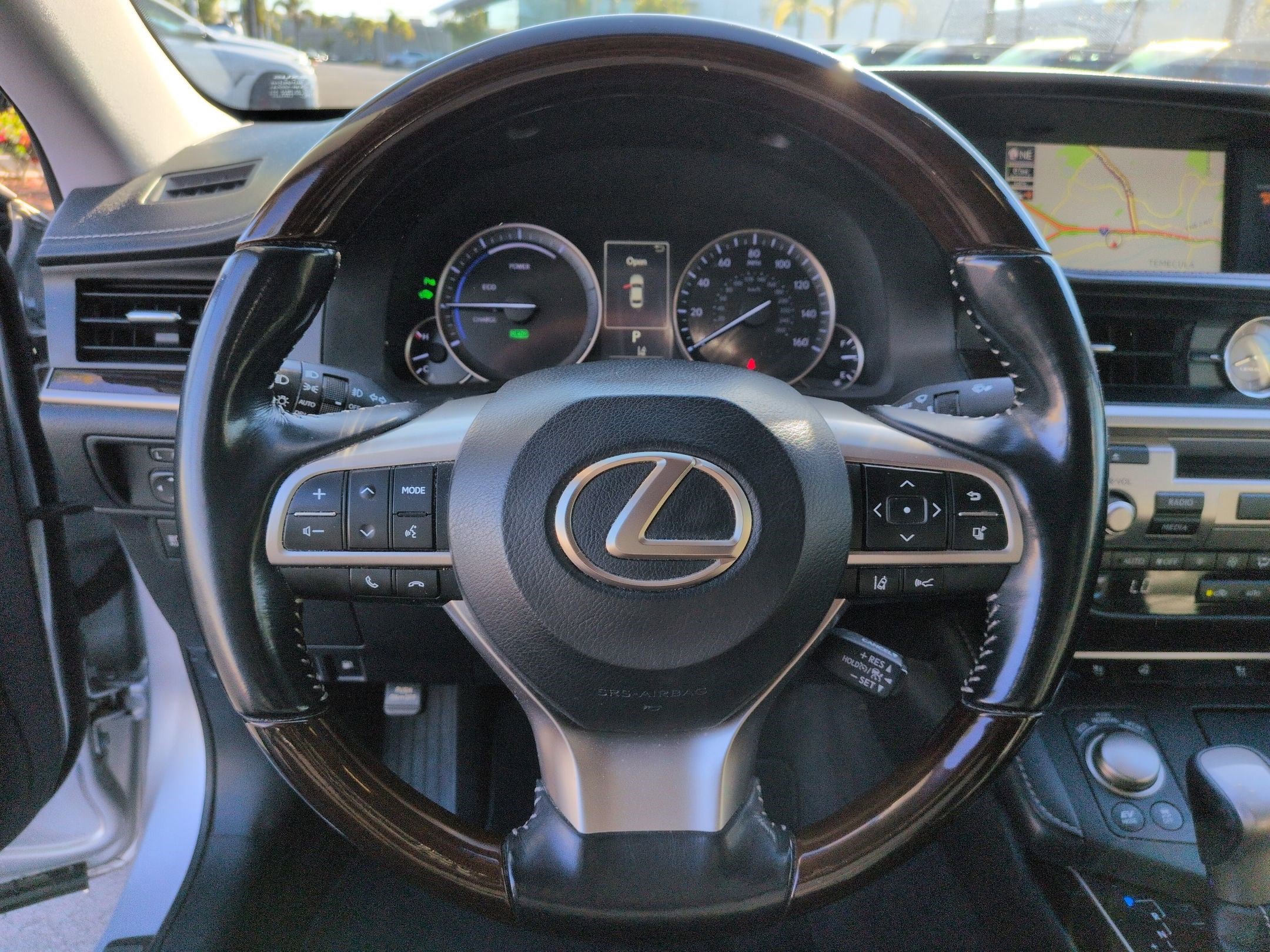 Used 2018 Lexus ES 300h w/ Navigation Package FWD image 18