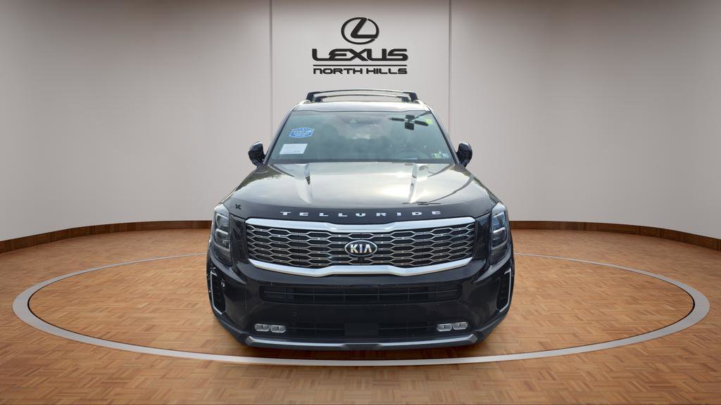 Used 2020 Kia Telluride SX w/ SX Prestige Package image 3