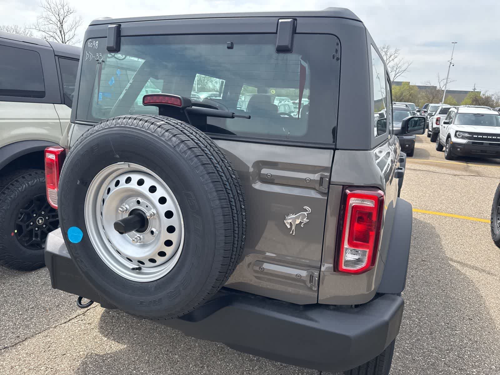 New 2026 Ford Bronco 4-Door AWD/4WD image 10