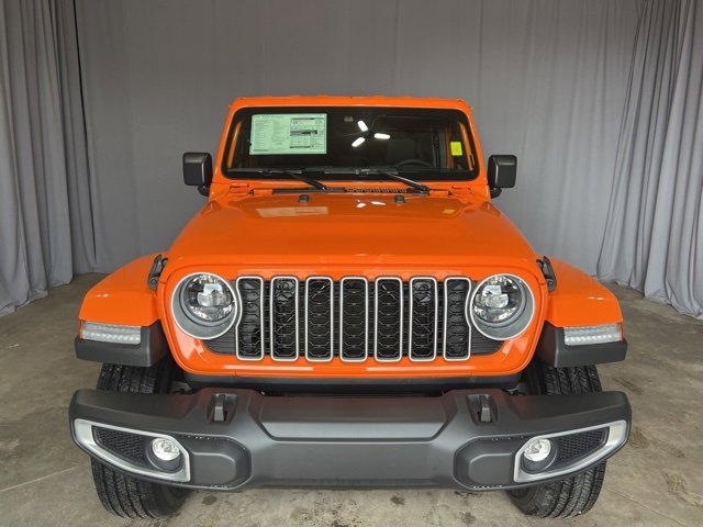 New 2025 Jeep Wrangler Sahara image 2