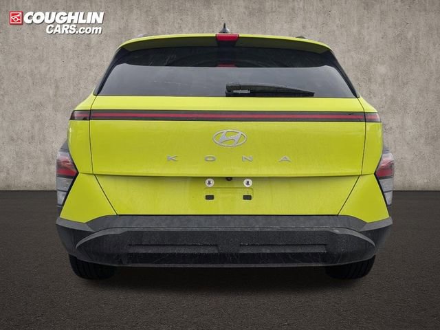 Certified 2025 Hyundai Kona SEL image 6