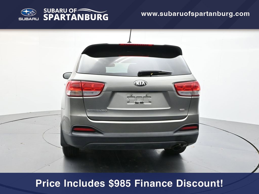 Used 2016 Kia Sorento L image 6