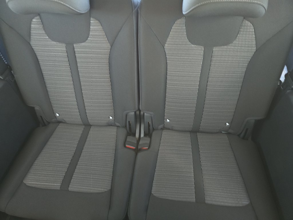 New 2026 Kia Sorento LX FWD image 18