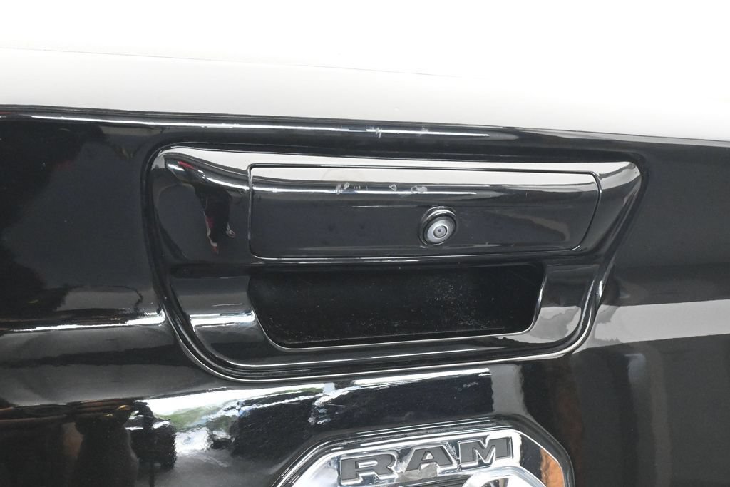 Used 2020 RAM 1500 Laramie w/ Sport Appearance Package AWD/4WD image 33