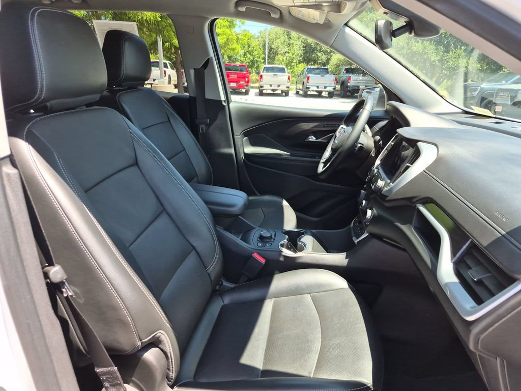 Used 2023 GMC Terrain SLT AWD/4WD image 36