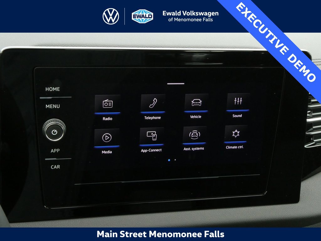 Certified 2025 Volkswagen Jetta S image 6