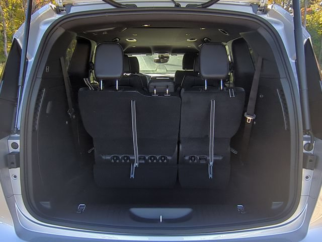 New 2026 Chrysler Pacifica Select w/ S Appearance Package FWD image 23