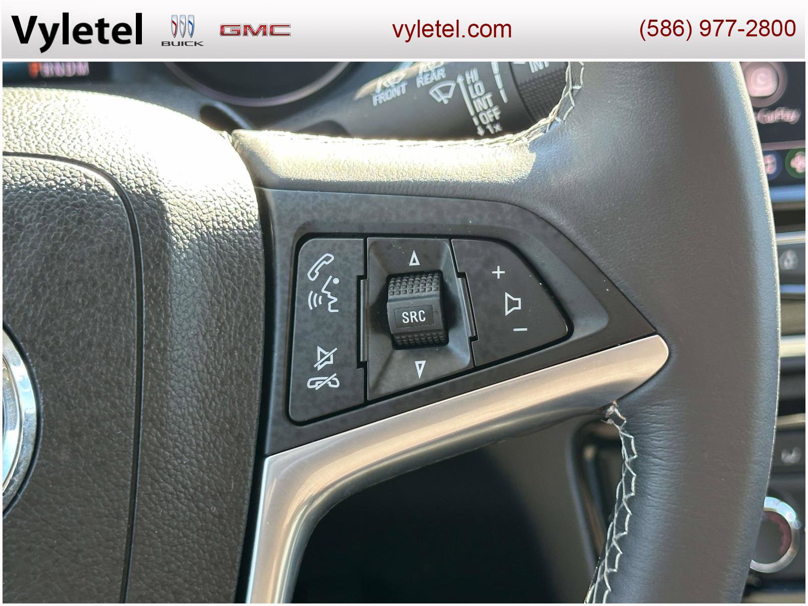 Certified 2021 Buick Encore Preferred w/ Safety Package image 23