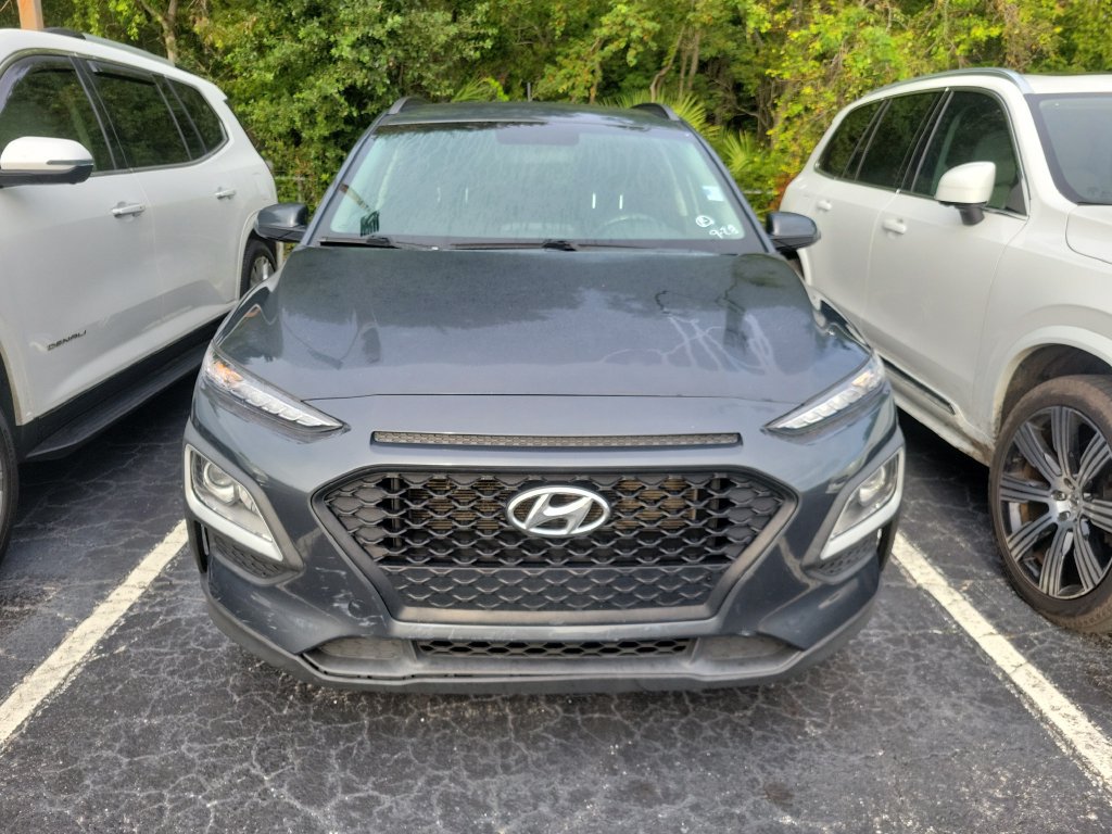 Used 2018 Hyundai Kona SEL FWD image 2