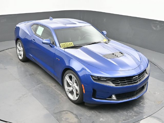 Used 2023 Chevrolet Camaro LT w/ RS Package RWD image 36