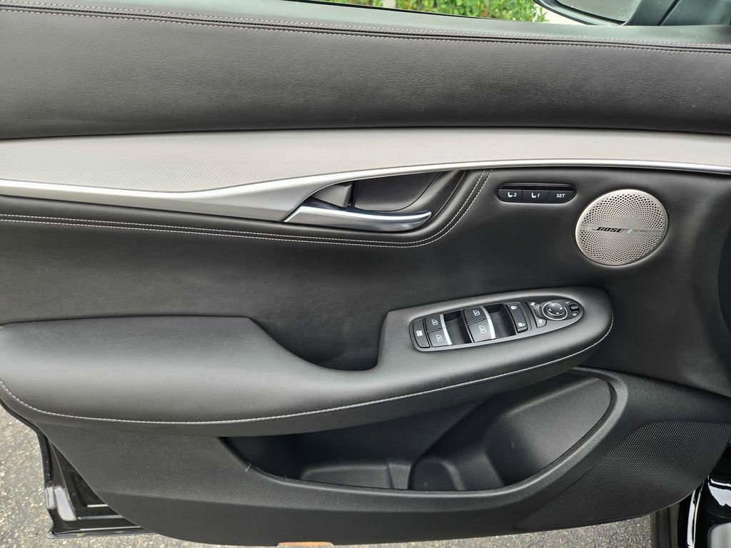 Used 2023 INFINITI QX55 Essential image 16