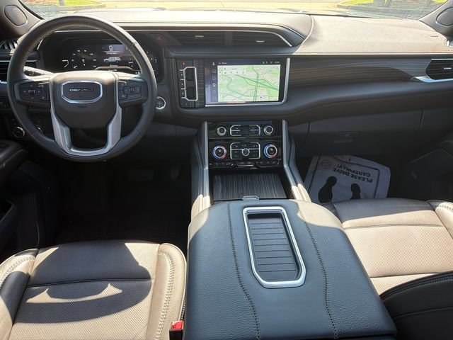 Used 2024 GMC Yukon Denali AWD/4WD image 23