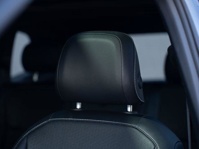 Used 2022 Volkswagen Tiguan SE R-Line AWD/4WD image 19