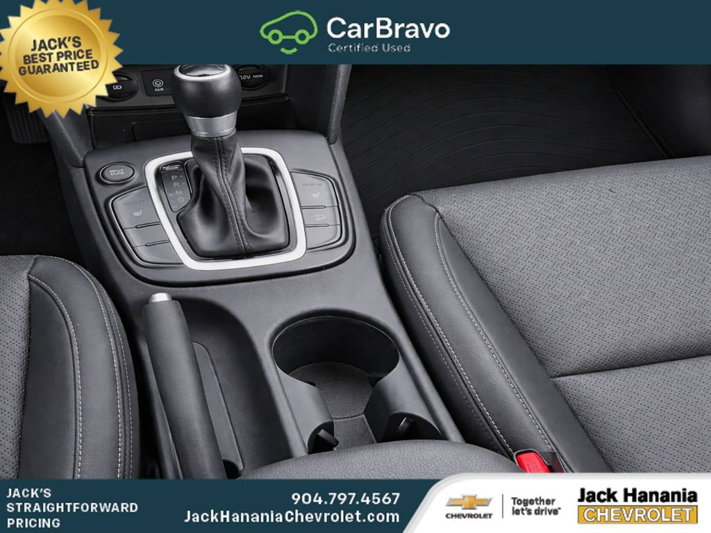 Used 2021 Hyundai Kona Limited w/ Cargo Package FWD image 16