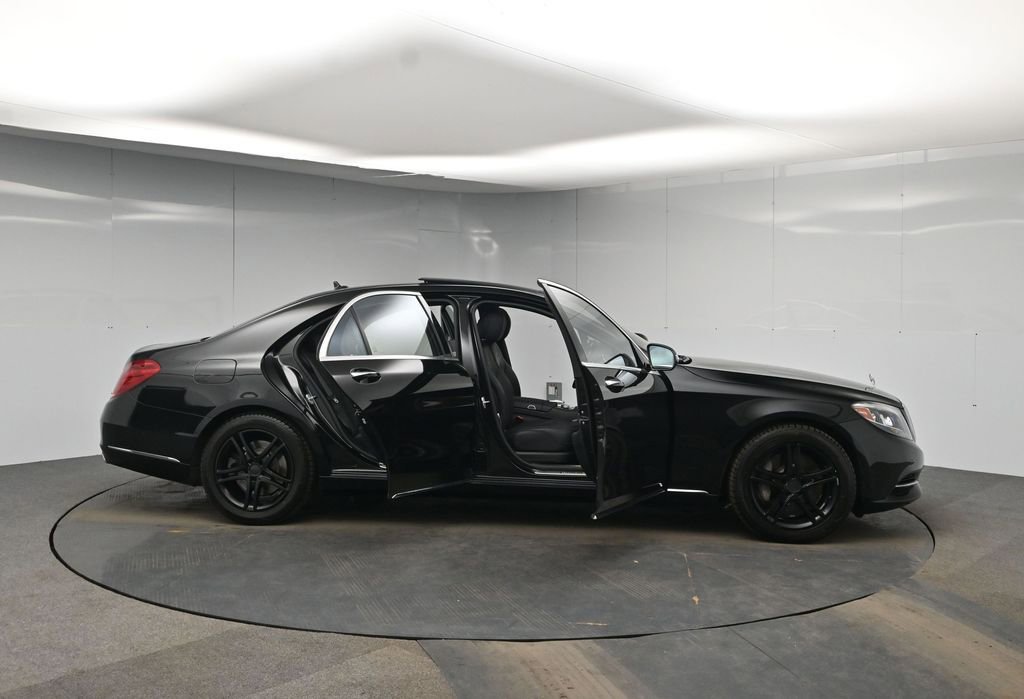 Used 2016 Mercedes-Benz S 550 4MATIC Sedan image 52