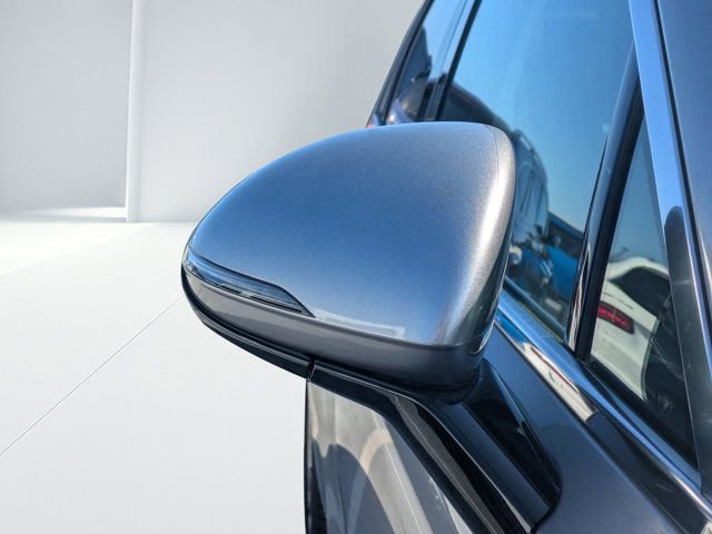 Used 2025 Genesis Electrified GV70 Advanced image 10